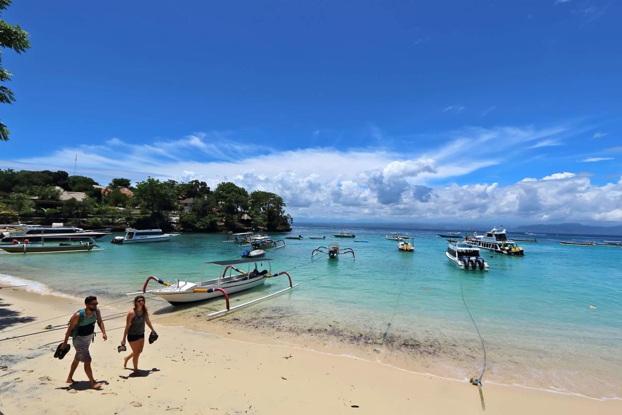 Lembongan Hostel Exterior photo