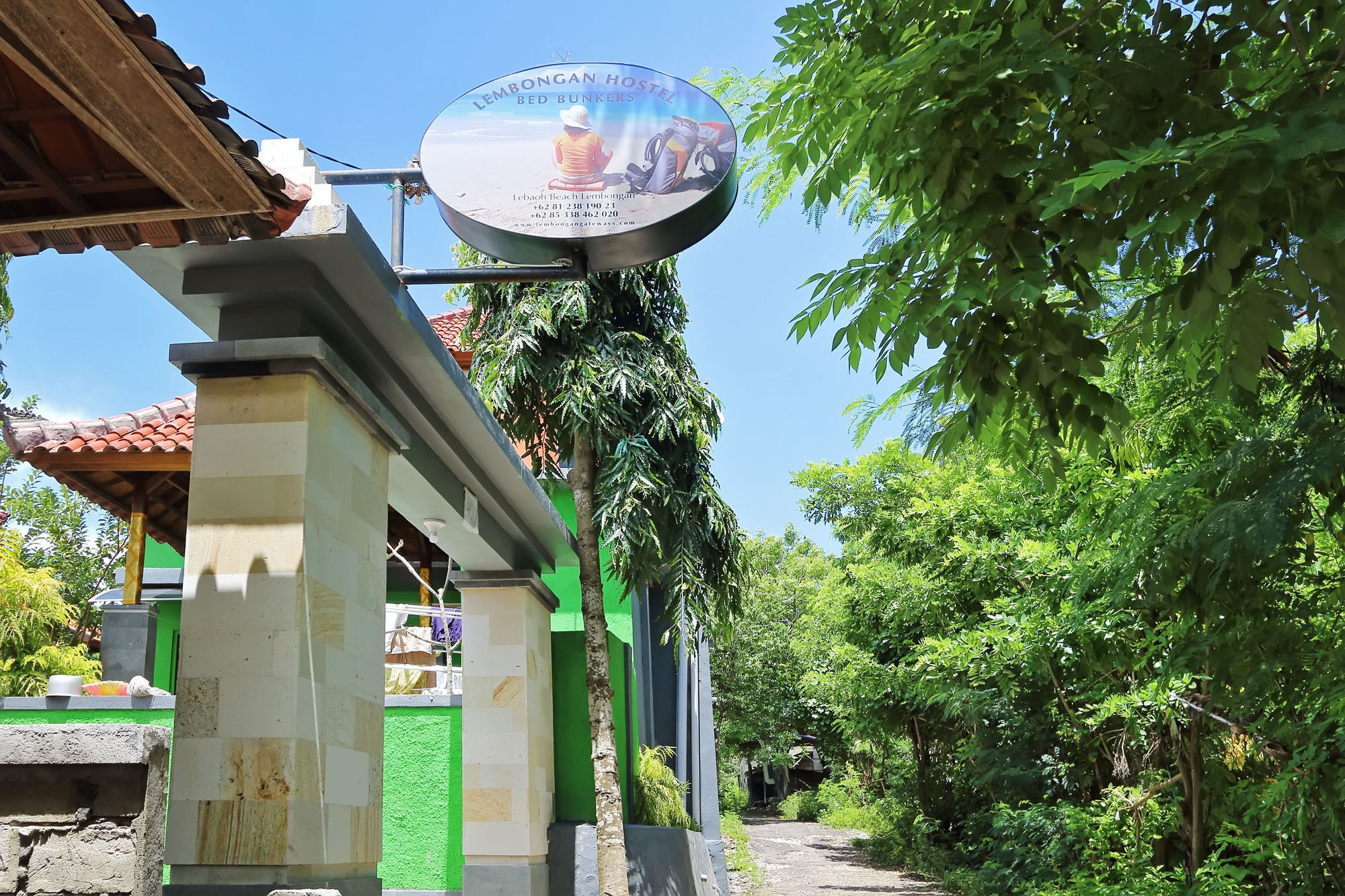 Lembongan Hostel Exterior photo